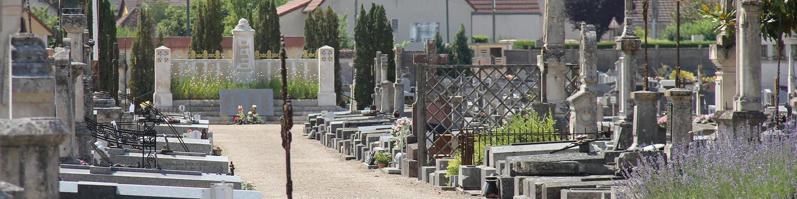 Cimetière Mehun